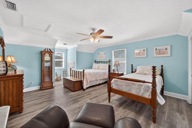 802 SE Portage Avenue, Port St Lucie, FL 34984