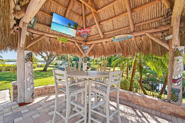 802 SE Portage Avenue, Port St Lucie, FL 34984