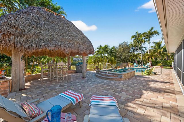 802 SE Portage Avenue, Port St Lucie, FL 34984