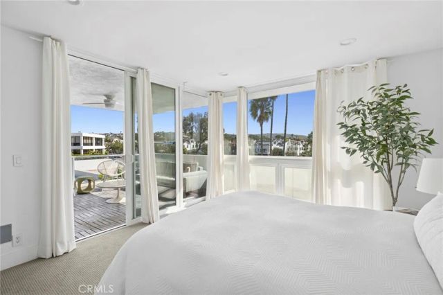 775 Avocado, Corona Del Mar, CA 92625