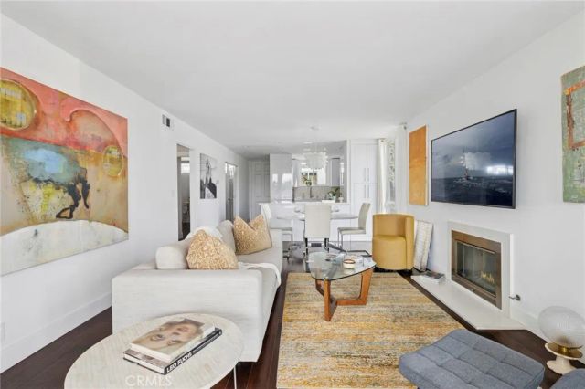 775 Avocado, Corona Del Mar, CA 92625