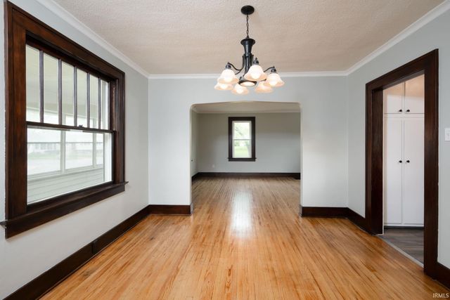 1730 Spring Street, Fort Wayne, IN 46808