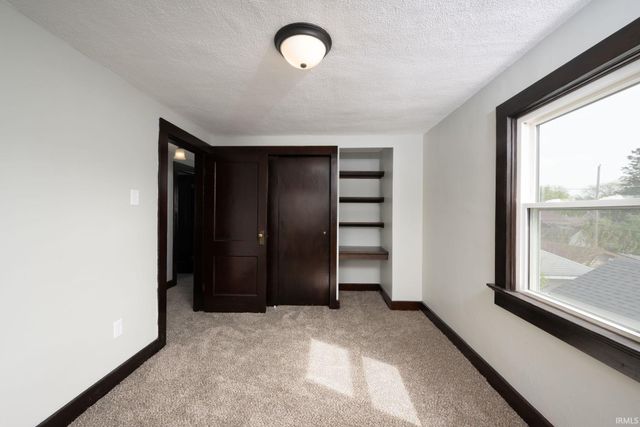 1730 Spring Street, Fort Wayne, IN 46808