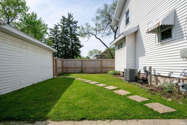 1730 Spring Street, Fort Wayne, IN 46808