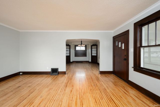 1730 Spring Street, Fort Wayne, IN 46808