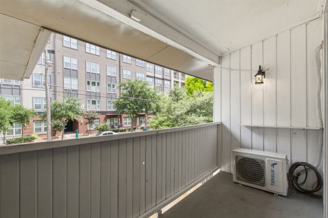 2627 Douglas Avenue, Dallas, TX 75219
