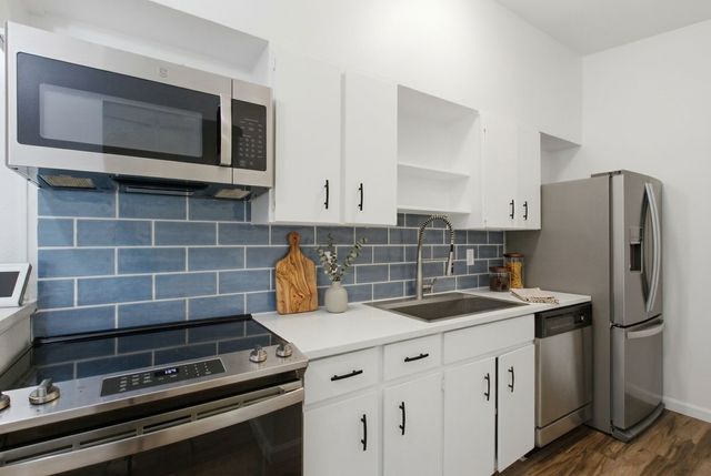 2627 Douglas Avenue, Dallas, TX 75219