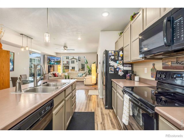 2940 Kincaid Drive 103, Loveland, CO 80538