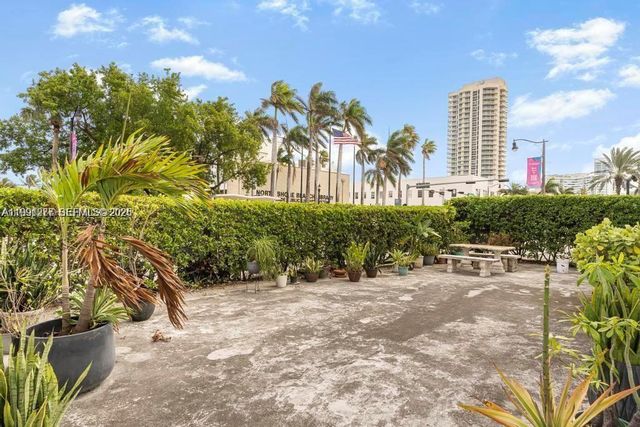 200 76th St 59, Miami Beach, FL 33141