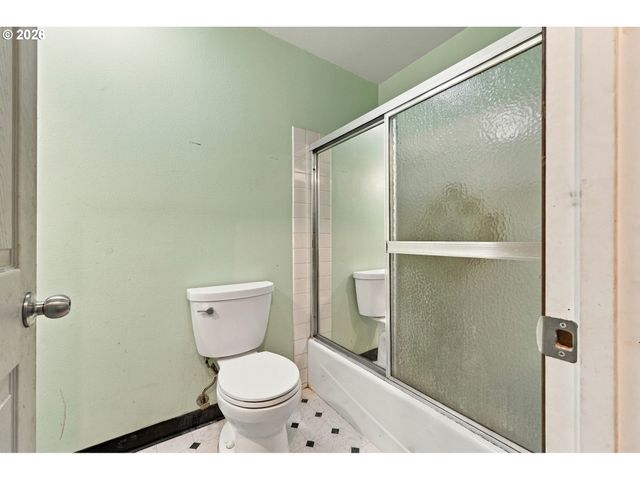 2821 Sw WILLOWBROOK Ct, Gresham, OR 97080