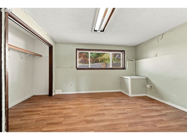 2821 Sw WILLOWBROOK Ct, Gresham, OR 97080