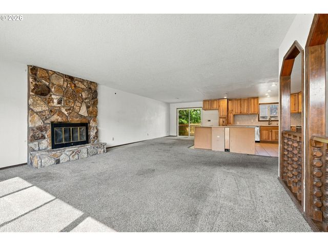 2821 Sw WILLOWBROOK Ct, Gresham, OR 97080