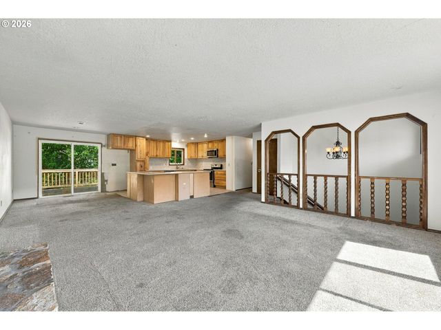 2821 Sw WILLOWBROOK Ct, Gresham, OR 97080