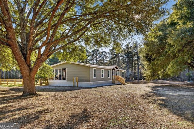 1063 Old Olive Branch Road, Ellabell, GA 31308