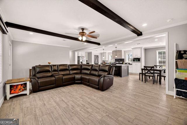 1063 Old Olive Branch Road, Ellabell, GA 31308