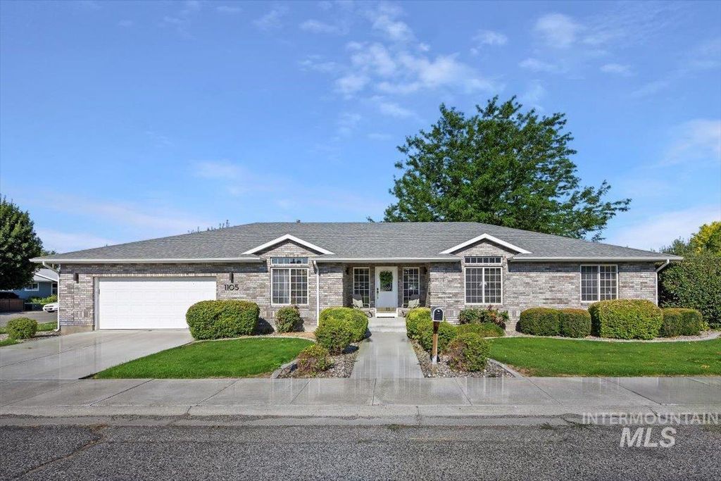 1105 Utah Street, Gooding, ID 83330