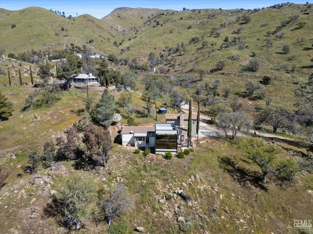 22560 Indian Oak Loop, Caliente, CA 93518