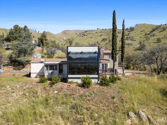 22560 Indian Oak Loop, Caliente, CA 93518