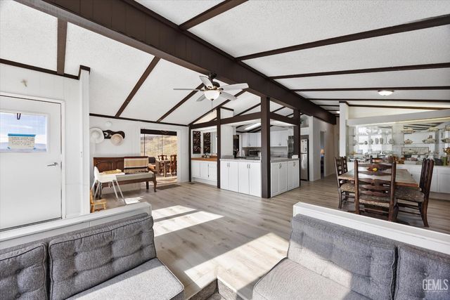 22560 Indian Oak Loop, Caliente, CA 93518