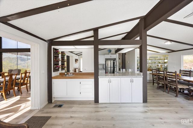 22560 Indian Oak Loop, Caliente, CA 93518