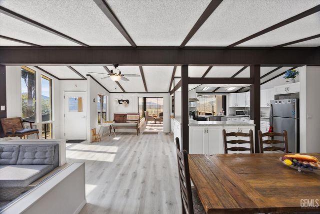 22560 Indian Oak Loop, Caliente, CA 93518