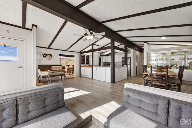 22560 Indian Oak Loop, Caliente, CA 93518