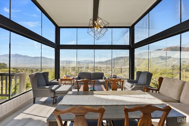 22560 Indian Oak Loop, Caliente, CA 93518