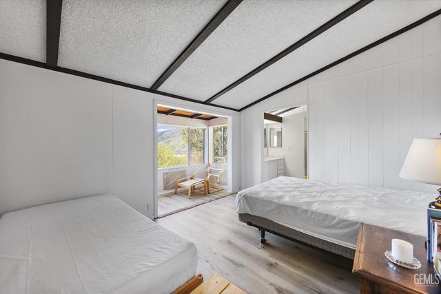 22560 Indian Oak Loop, Caliente, CA 93518