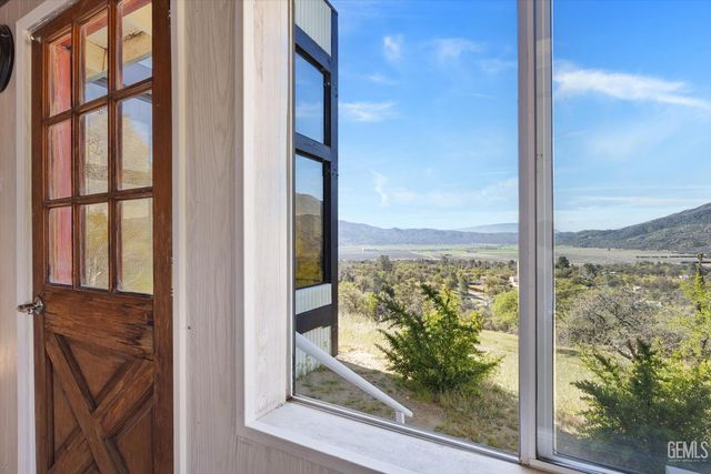 22560 Indian Oak Loop, Caliente, CA 93518