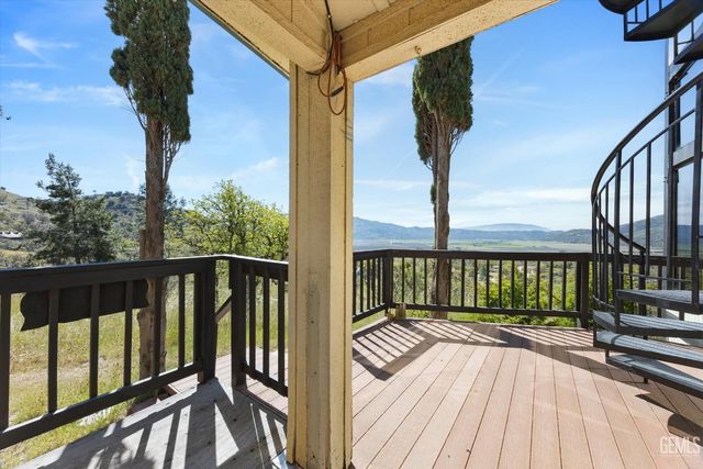 22560 Indian Oak Loop, Caliente, CA 93518