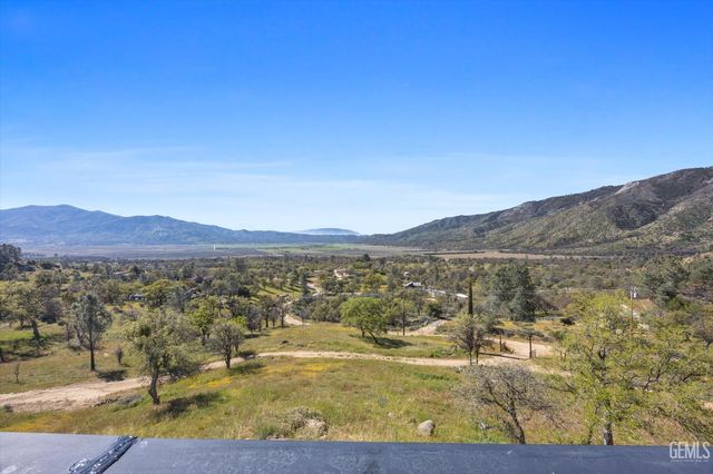 22560 Indian Oak Loop, Caliente, CA 93518