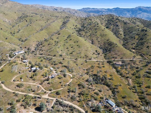 22560 Indian Oak Loop, Caliente, CA 93518