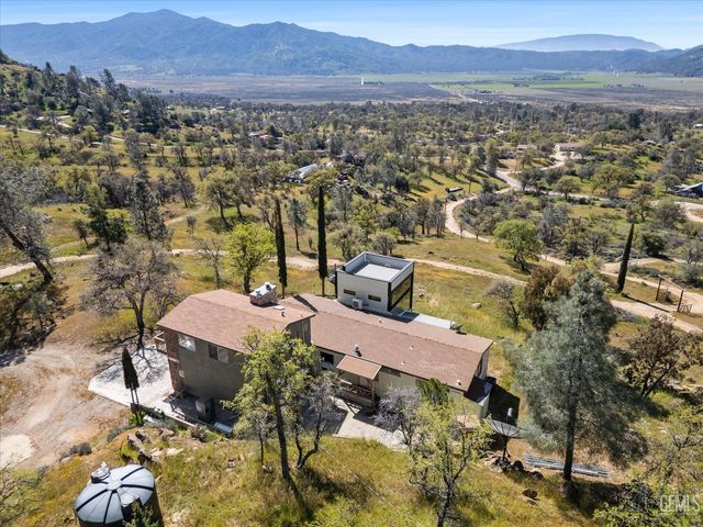 22560 Indian Oak Loop, Caliente, CA 93518