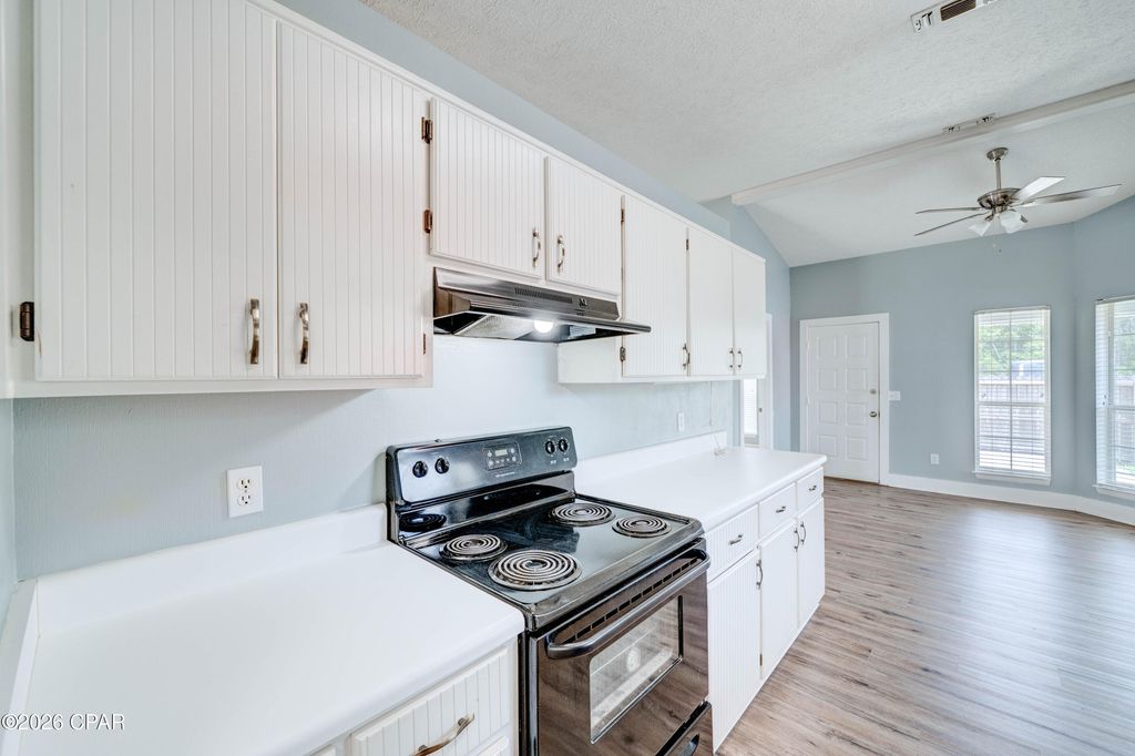 Image 10 of property listing at 112 Michelle Court, Panama City Beach, FL 32407