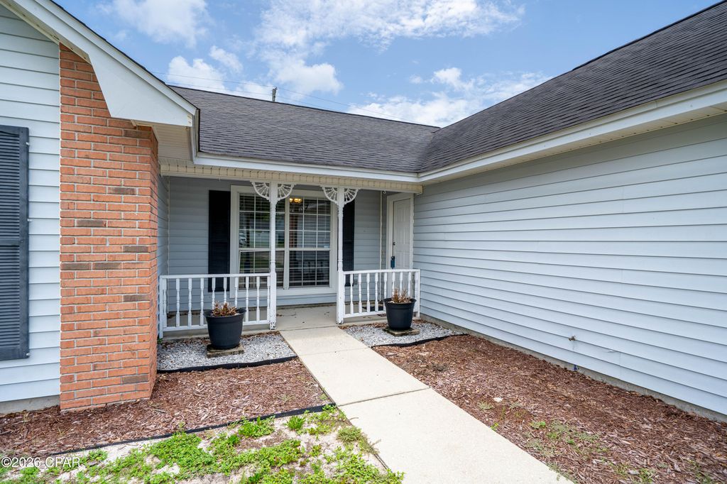 Image 3 of property listing at 112 Michelle Court, Panama City Beach, FL 32407