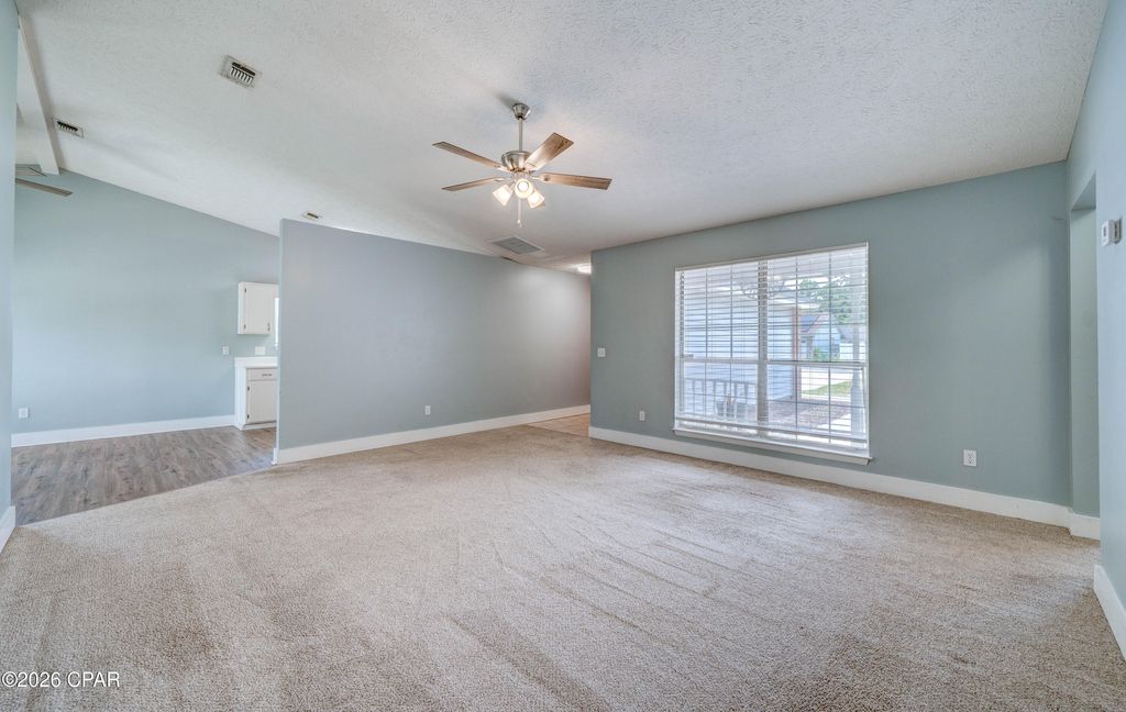 Image 7 of property listing at 112 Michelle Court, Panama City Beach, FL 32407