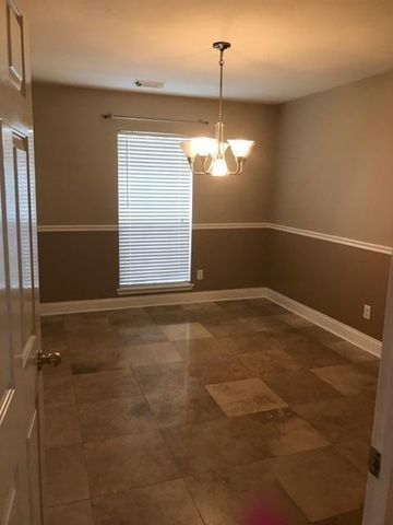 205 Sharnoll Circle, League City, TX 77573