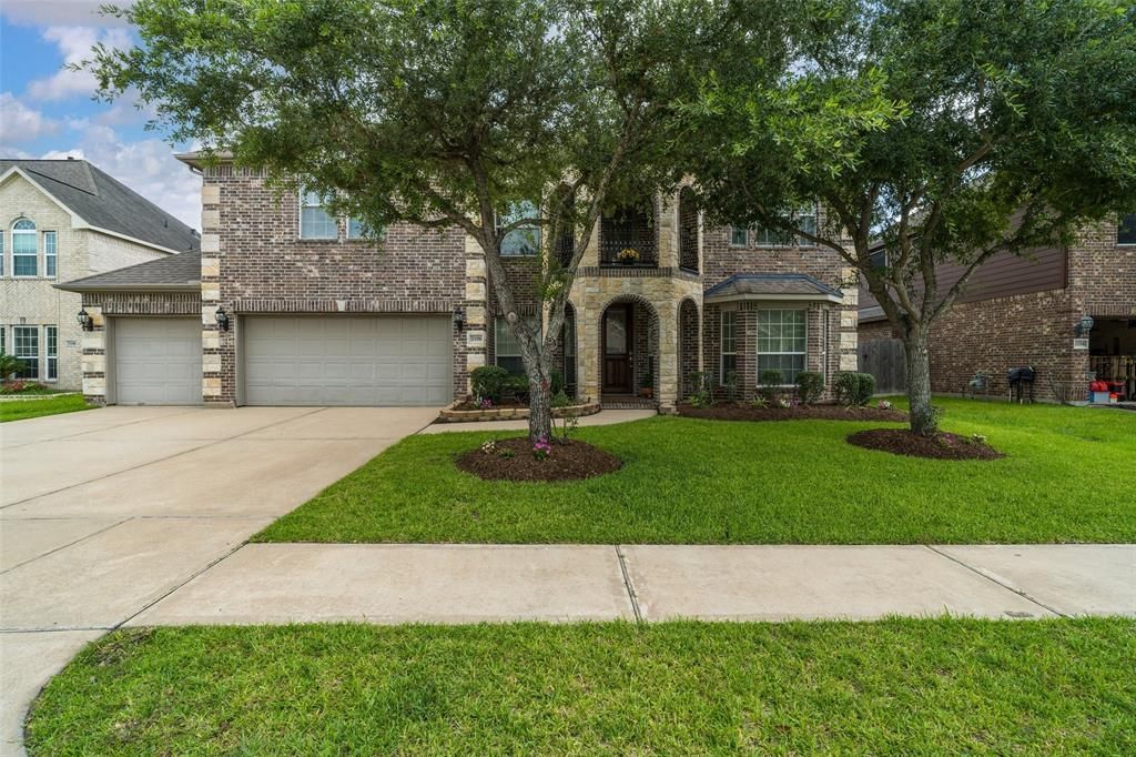 2106 Asbury Court, Pearland, TX 77581