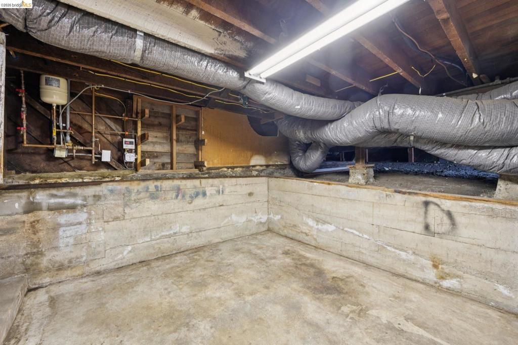 Image 55 of property listing at 2161 48th AVE, Oakland, CA 94601