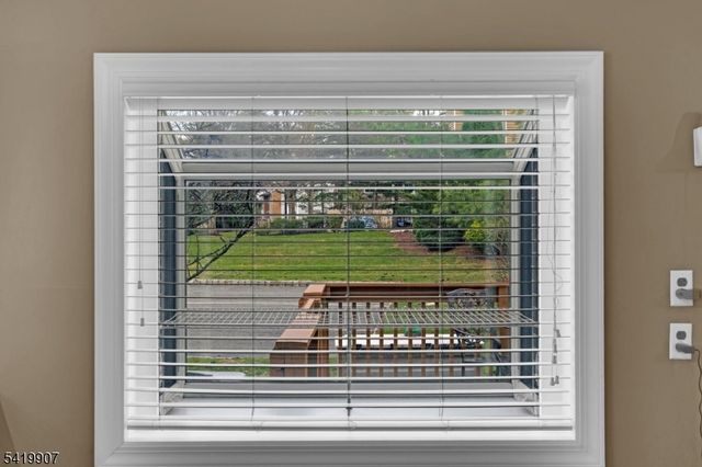 26 Whitehall Ct, Hillsborough Twp., NJ 08844