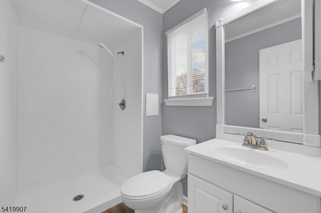 26 Whitehall Ct, Hillsborough Twp., NJ 08844