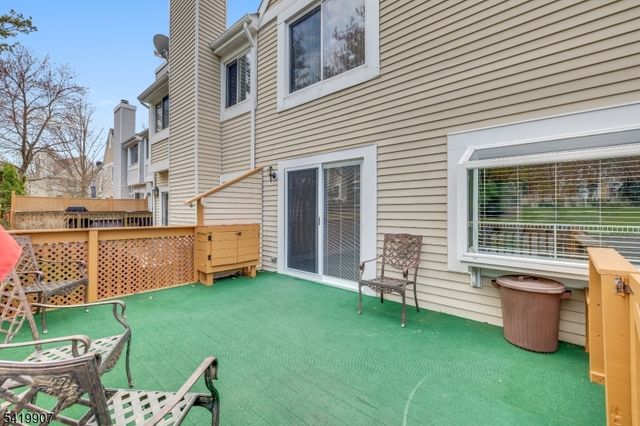 26 Whitehall Ct, Hillsborough Twp., NJ 08844