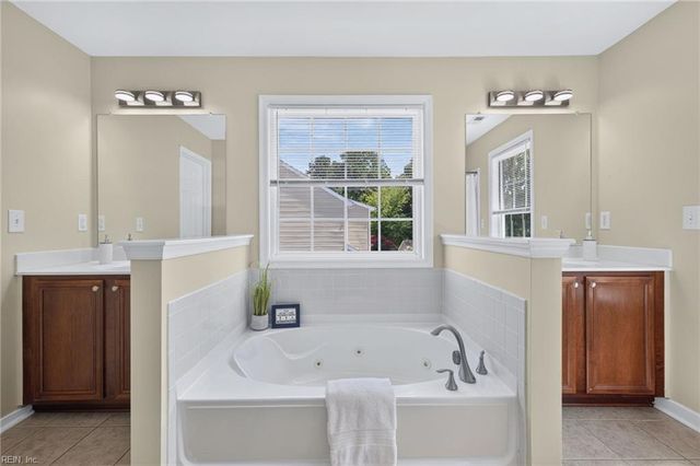 236 Grandville ARCH, Smithfield, VA 23430