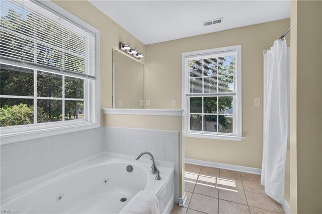 236 Grandville ARCH, Smithfield, VA 23430