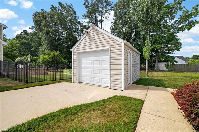 236 Grandville ARCH, Smithfield, VA 23430