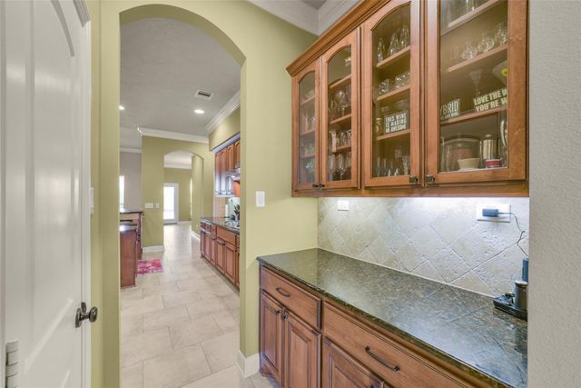 21214 Redcrest Manor Drive, Richmond, TX 77406