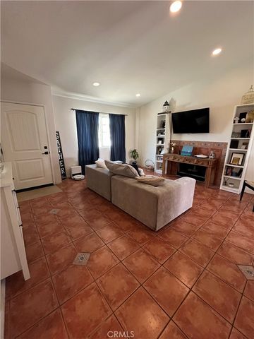 14785 Mallory, Fontana, CA 92335