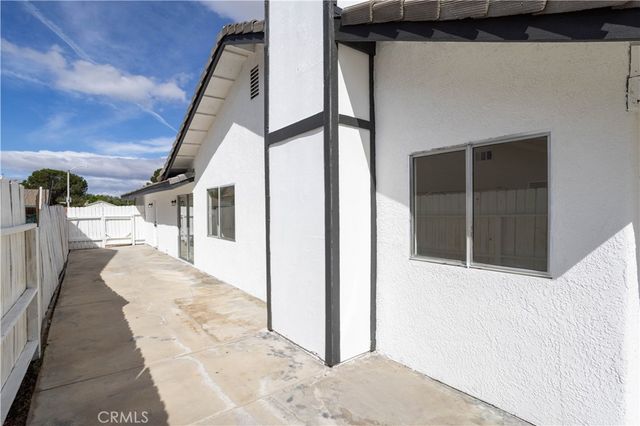 44662 Foxboro Court, Lancaster, CA 93535