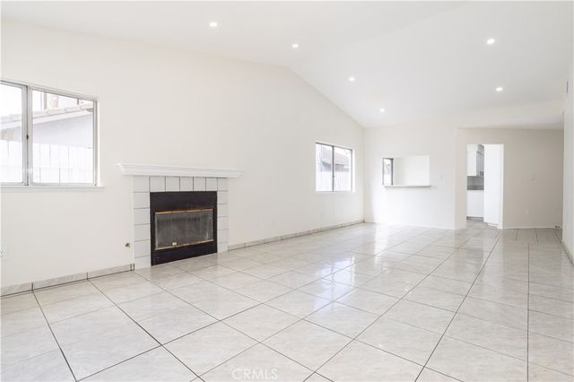 44662 Foxboro Court, Lancaster, CA 93535