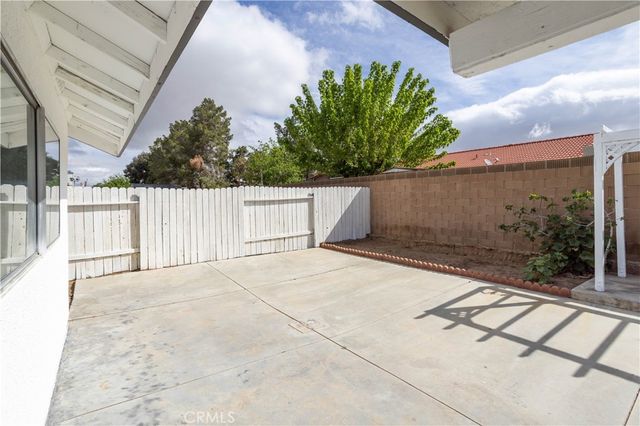 44662 Foxboro Court, Lancaster, CA 93535